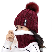 Load image into Gallery viewer, Women&#39;s  2PCS  solid knitted Beanie Hat+ scarf set Warm Fleece Lined Soft Ski  pompom Cap
