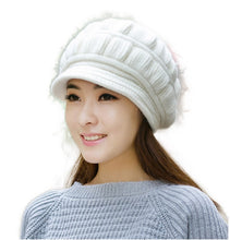 Load image into Gallery viewer, Women&#39;s warm oversize visor fleece lined  Hats Chunky Knitted  Cap
