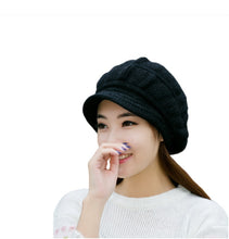 Load image into Gallery viewer, Women&#39;s warm oversize visor fleece lined  Hats Chunky Knitted  Cap
