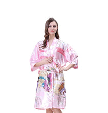 Load image into Gallery viewer, Women&#39;s medium Japanese beauty  pattern kimono floral Printed  robe Nightgown
