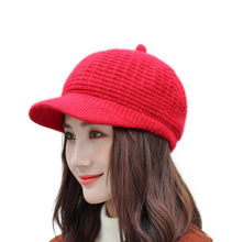 Load image into Gallery viewer, Women&#39;s winter visor fleece lining warm hats chunky cable  knit  ski caps
