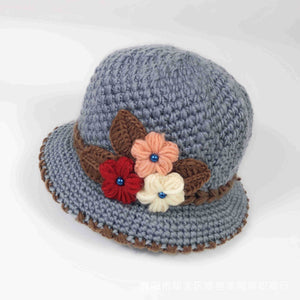 Casquettes de seau chaudes au crochet pour femmes avec des chapeaux cloches doublés en polaire brodés